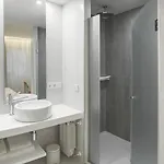 فندق Mar Del Plata 2*